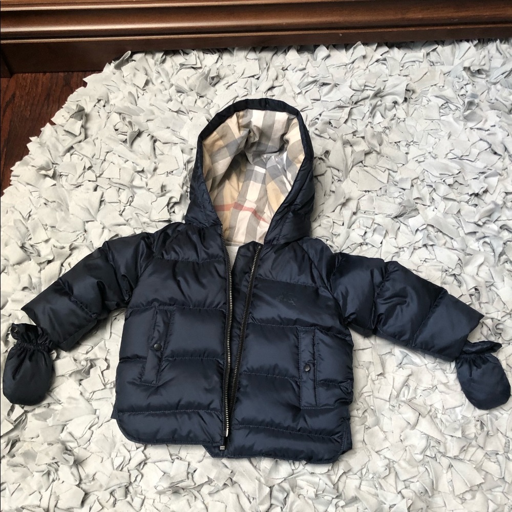 Burberry baby puffer coat 3 months